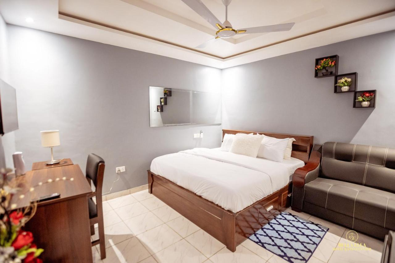 Bella Ella Hotel & Event Center Kasoa Exteriér fotografie