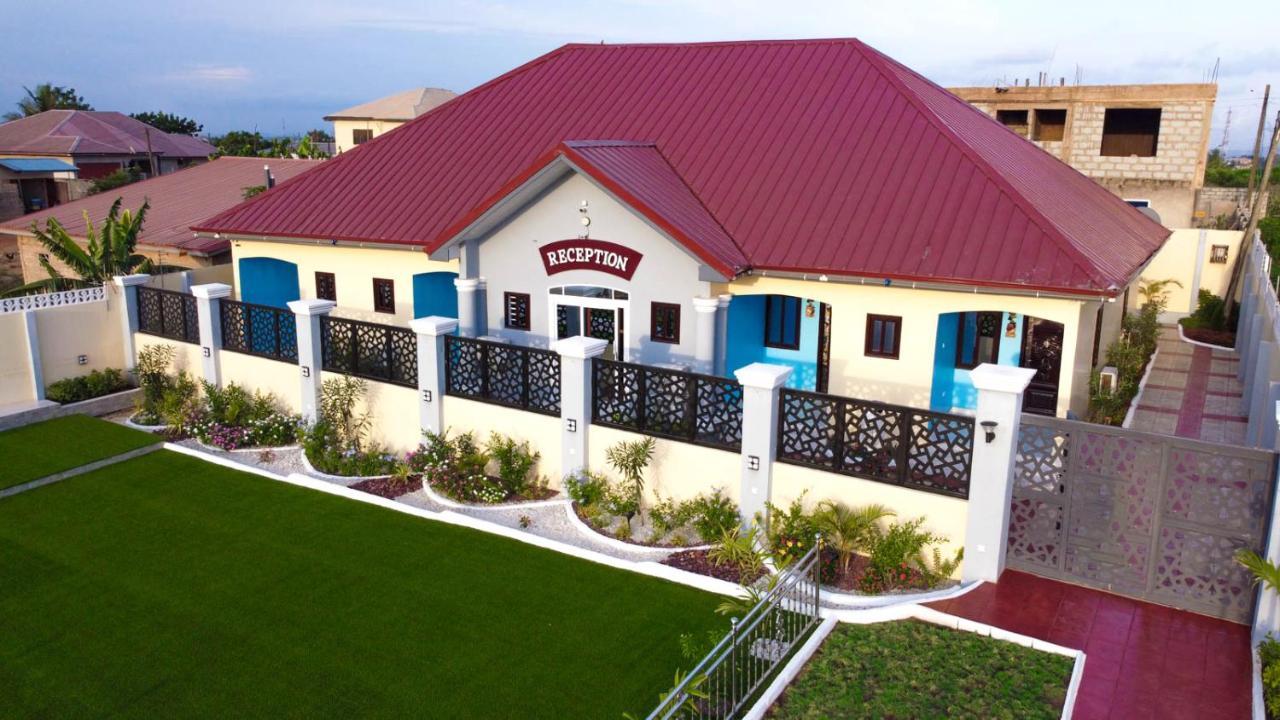 Bella Ella Hotel & Event Center Kasoa Exteriér fotografie