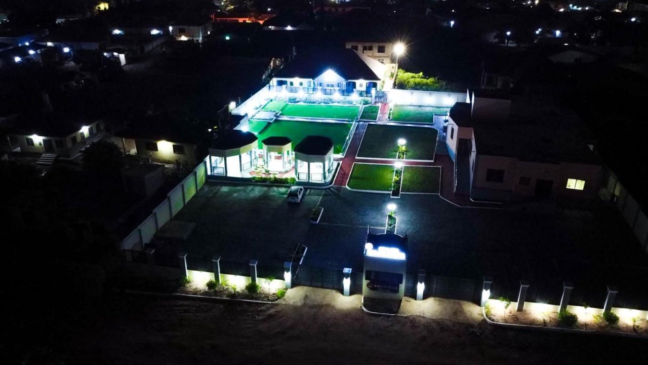 Bella Ella Hotel & Event Center Kasoa Exteriér fotografie
